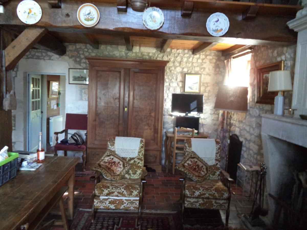 Traditional Charentais Cottage In Countryside 25 Minutes From Royan Balanzac Bagian luar foto