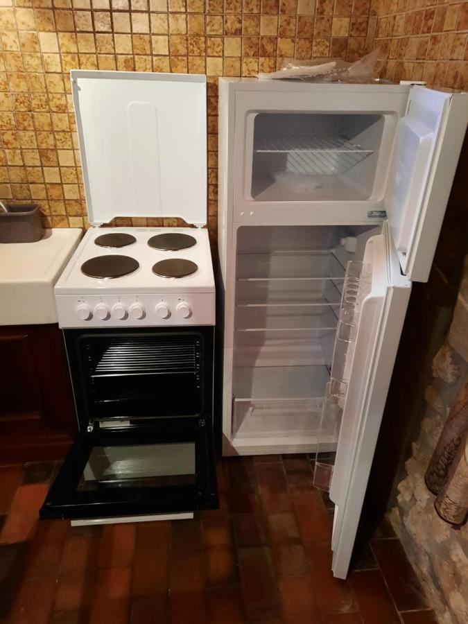 Traditional Charentais Cottage In Countryside 25 Minutes From Royan Balanzac Bagian luar foto